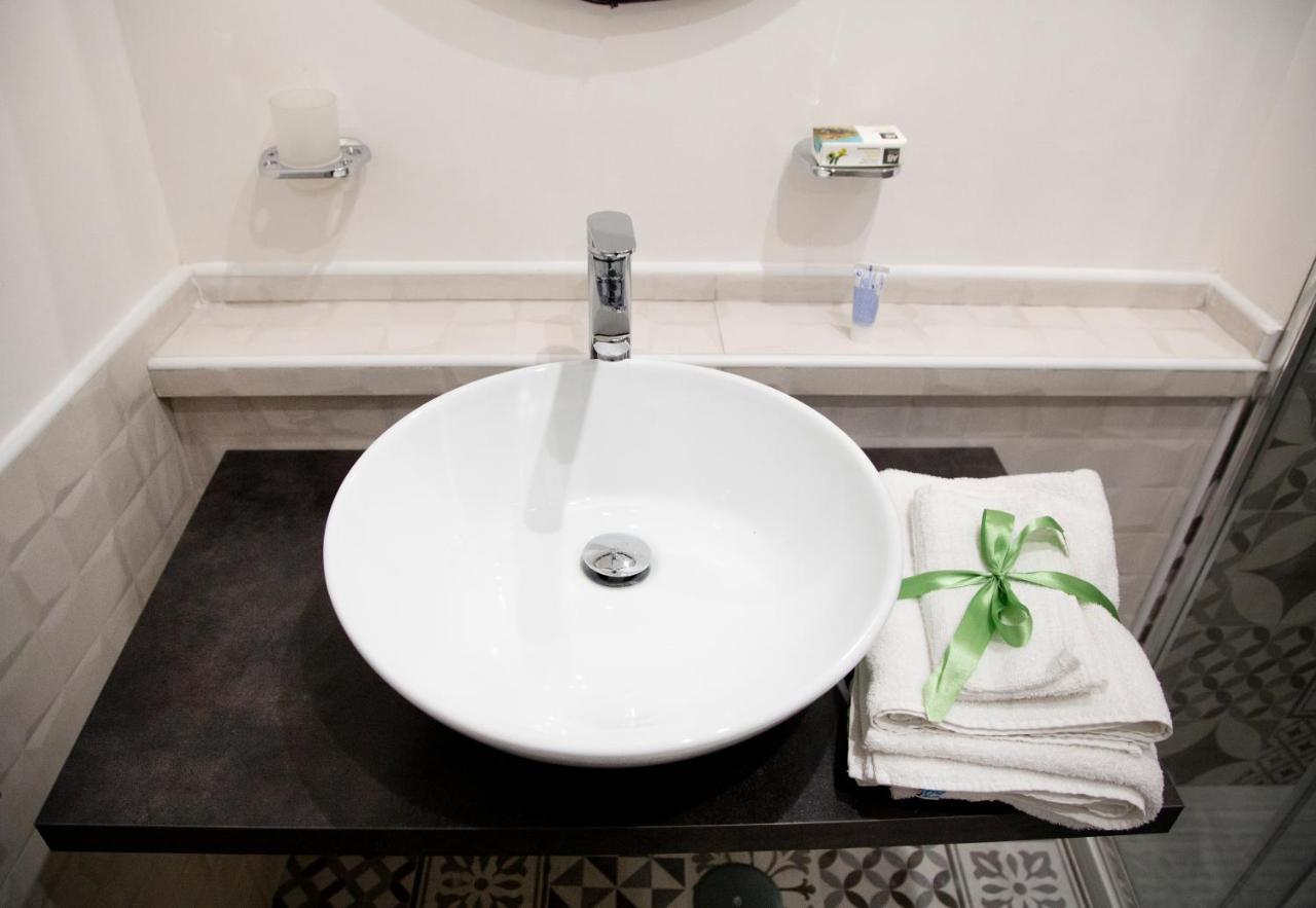 Handmade Rest Room Неаполь Экстерьер фото
