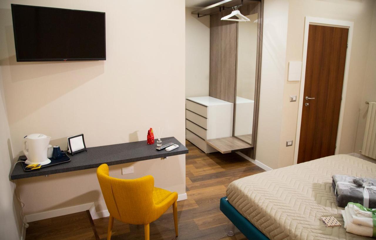 Handmade Rest Room Неаполь Экстерьер фото